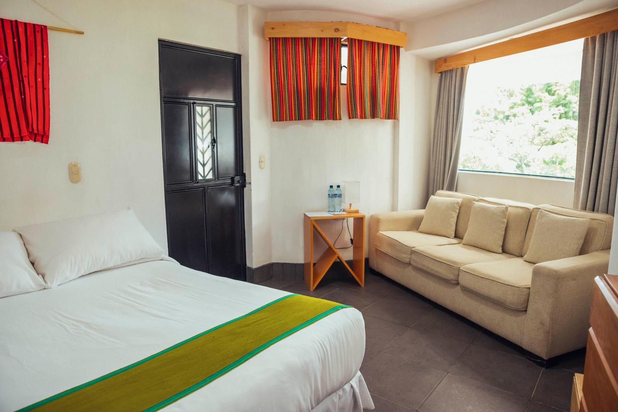 El Dragon Hotel San Marcos La Laguna Dış mekan fotoğraf